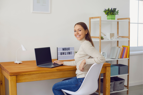 Looks para Trabalhar em Home Office no Inverno Sem Perder o Conforto